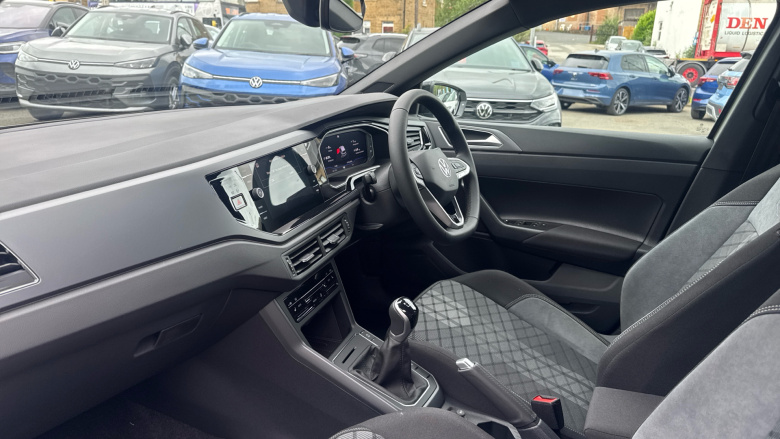 Volkswagen Polo 1.0 TSI R-Line 5dr Petrol Hatchback